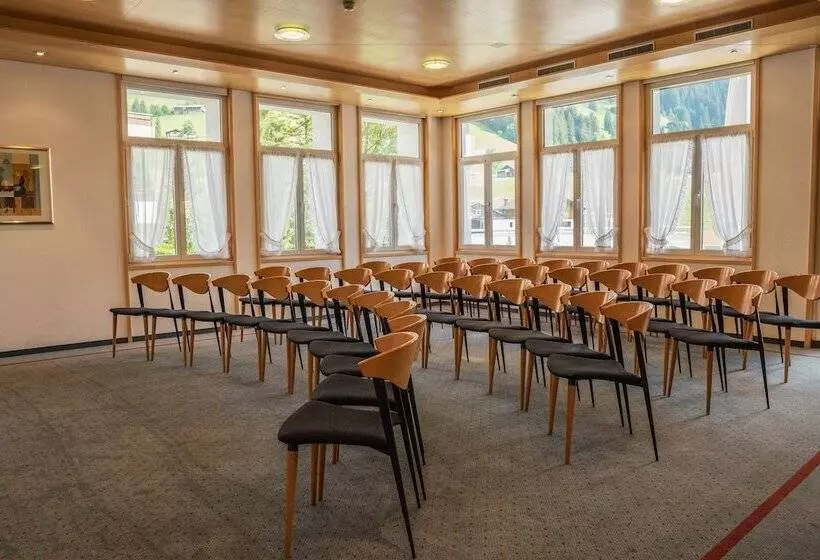 Hotelli Roggenstock Lodge