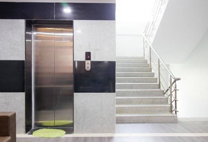 酒店 Treebo Midtown