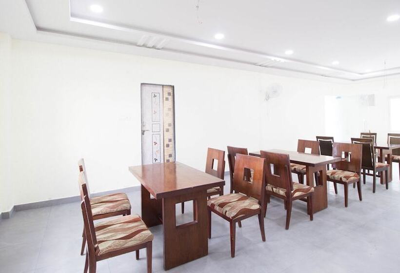 酒店 Treebo Midtown