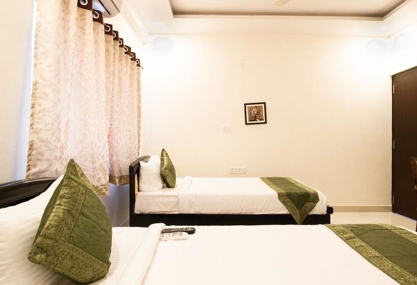 酒店 Treebo Midtown