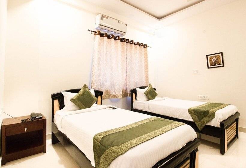 酒店 Treebo Midtown