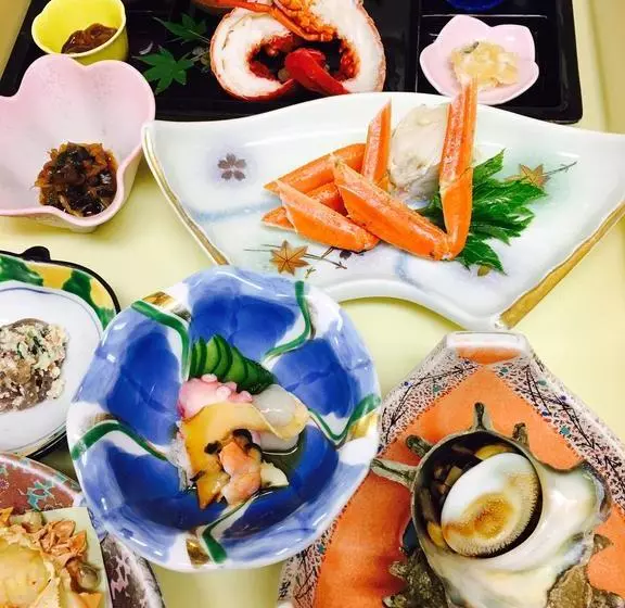 旅館 Ryoshi No Onsenyado Taro
