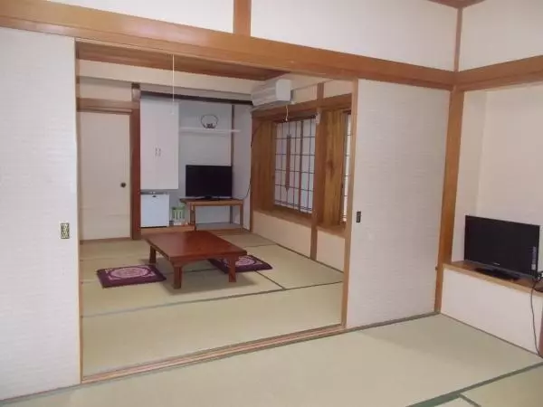 旅館 Ryoshi No Onsenyado Taro