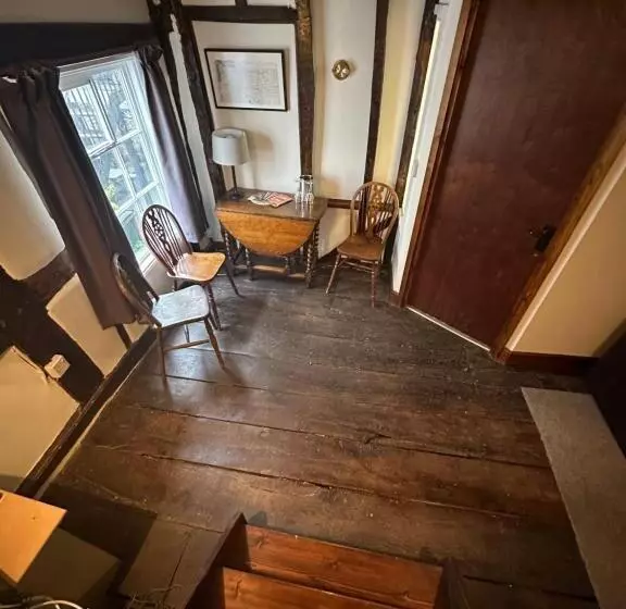 Aamiaismajoitus (B&B) 36 Heritage House