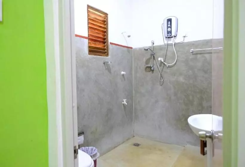 Aamiaismajoitus (B&B) Thilina Homestay