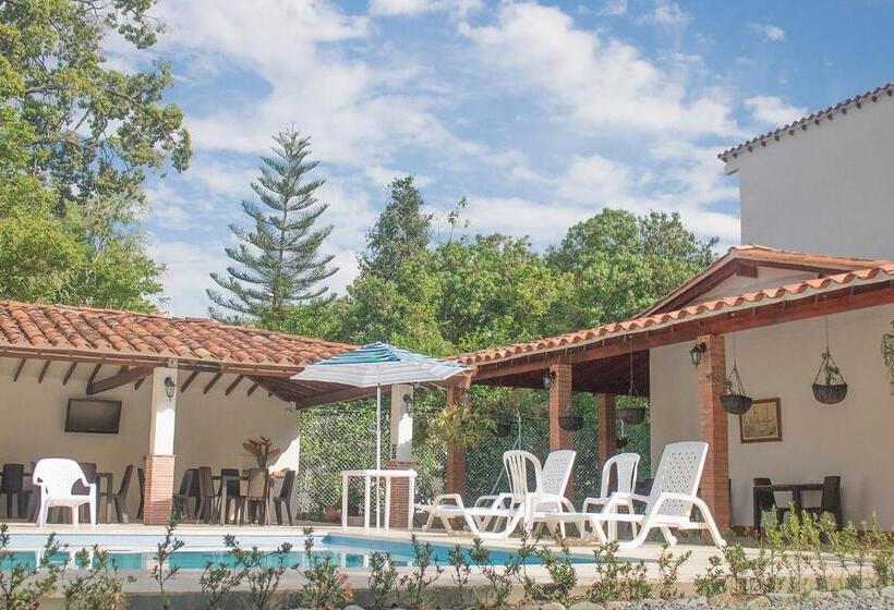 Finca Hotel Guali Santafe