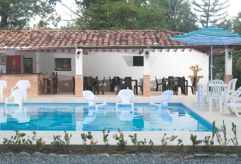 Finca Hotel Guali Santafe