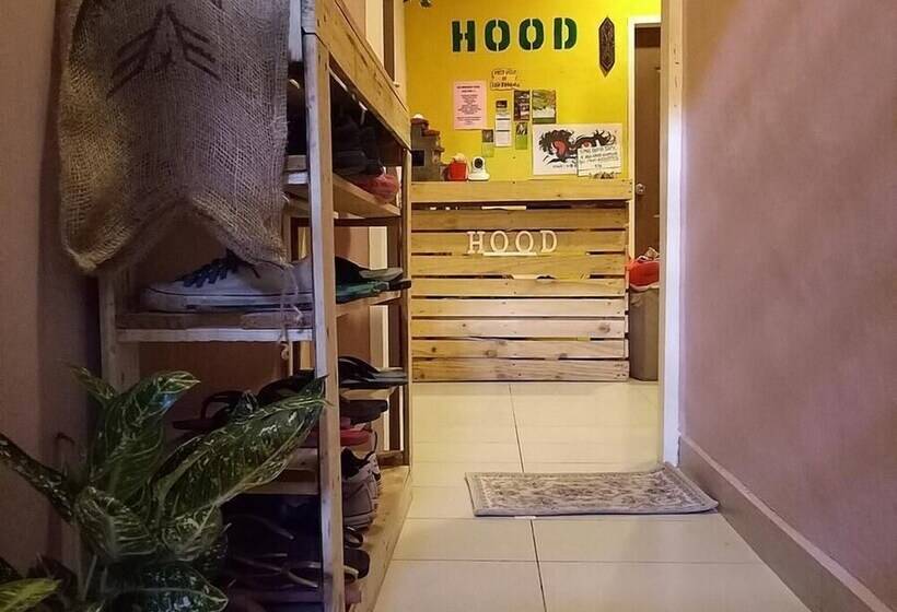 Hood   Hostel