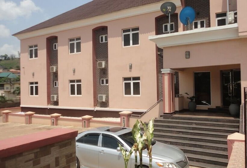 Caesar S Court Hotel And Suites