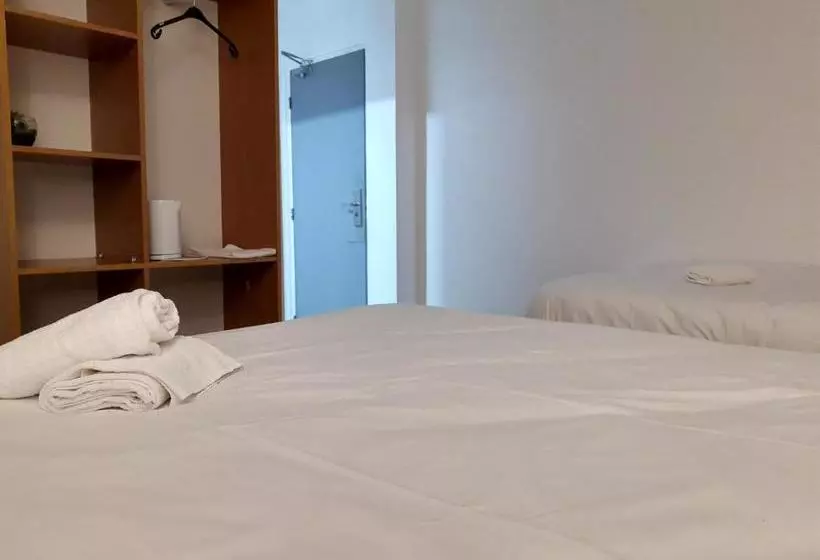هتل Hôtel Astral