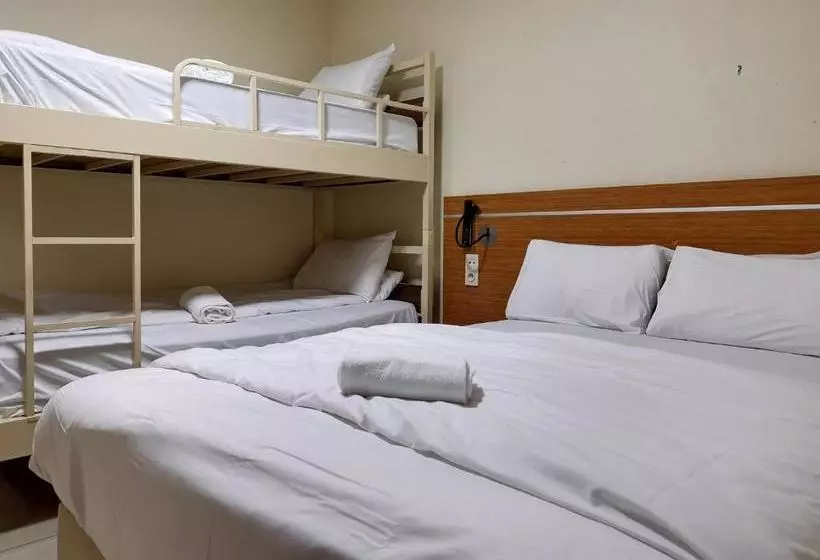 هتل Hôtel Astral