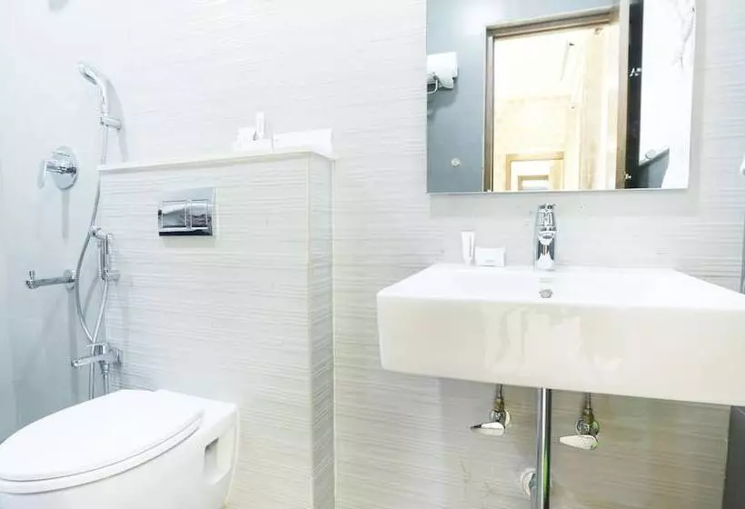 ホテル Treebo Pechis Castle