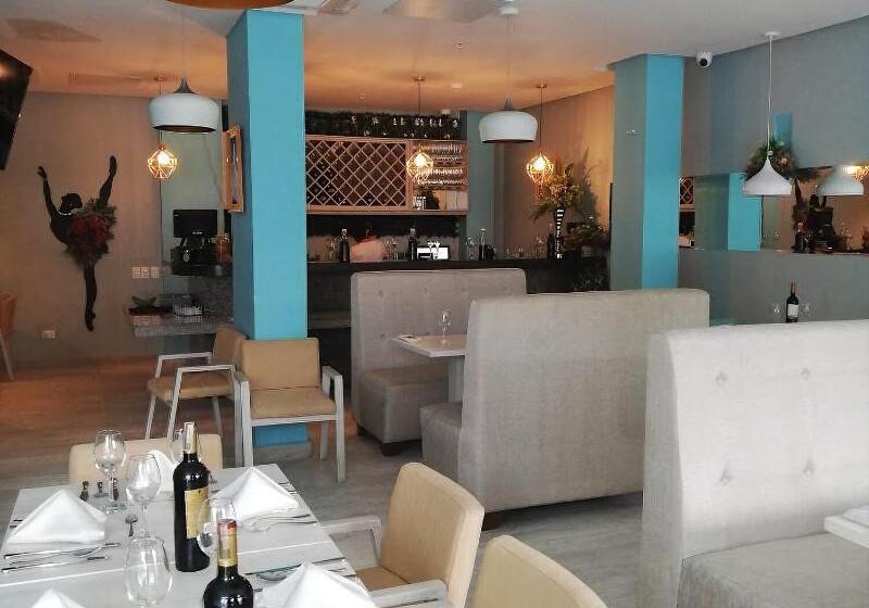 فندق Zi One Luxury