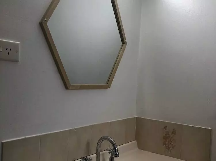 Motelli Childers Budget Accommodation