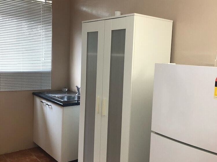 汽车旅馆 Childers Budget Accommodation