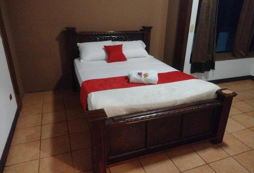 تختخواب و صبحانه Uruka Lodge