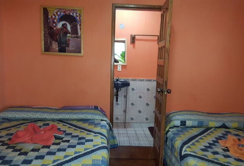 هتل Encuentro Del Viajero