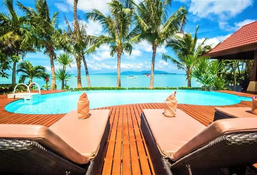 Hotelli Erawan Villa