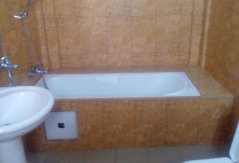 هتل Htel Etoile De La Kozah