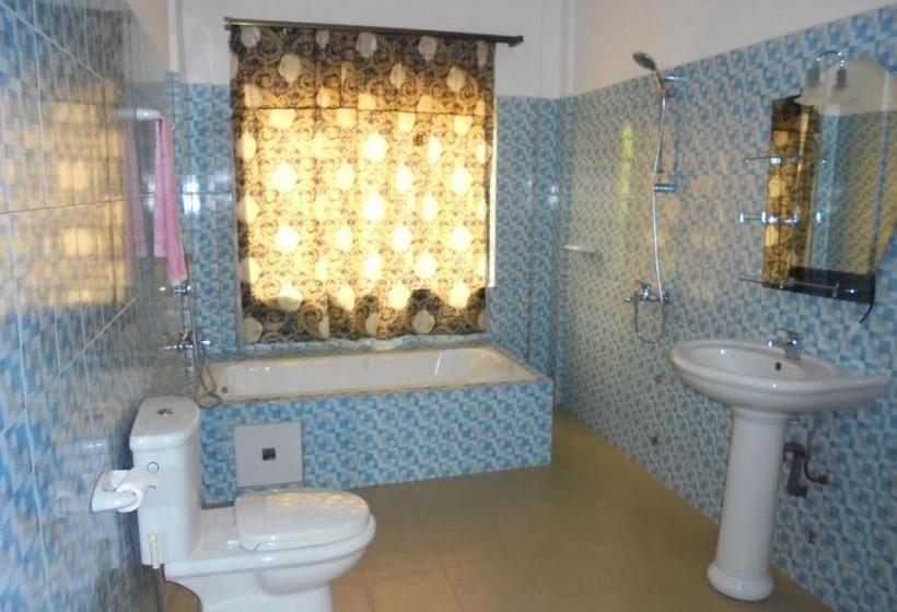 هتل Htel Etoile De La Kozah