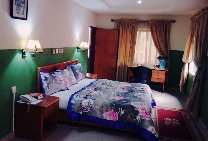 هتل Global Dreams