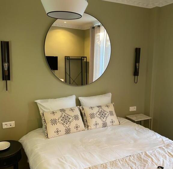 ホテル Le Grand Albert 1er