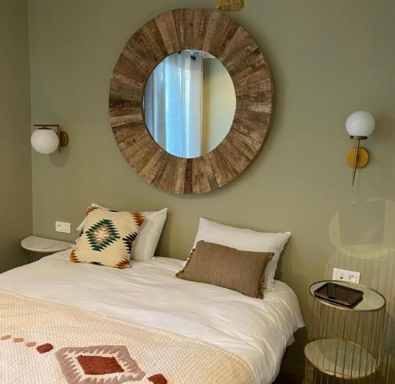 ホテル Le Grand Albert 1er