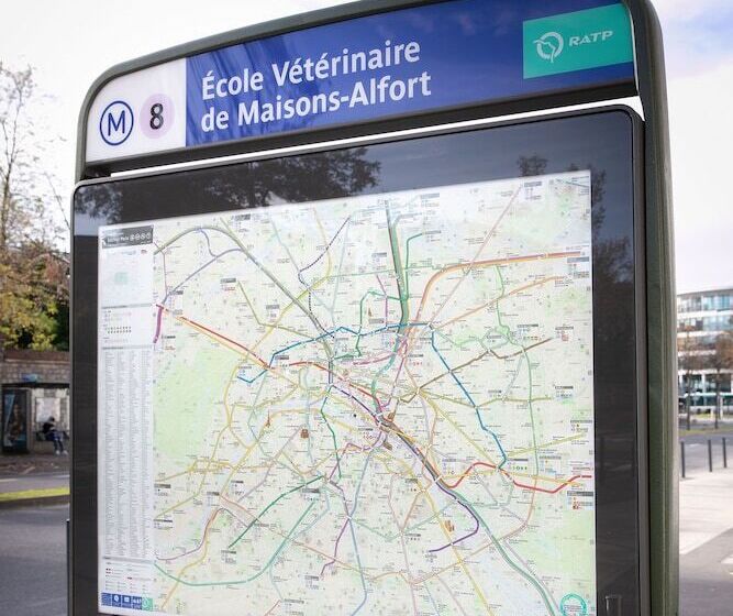 ホテル Le Grand Albert 1er