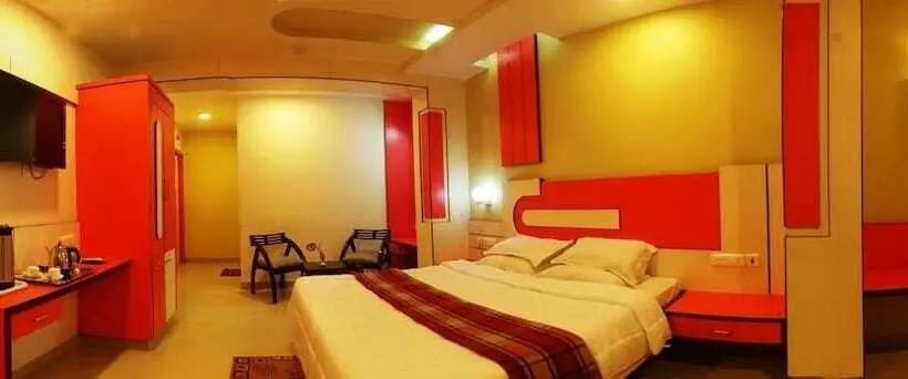 ホテル Nayak Beach Resort