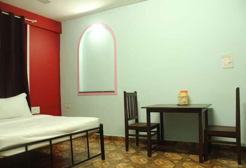 Hotel Oyo 6453 Studios Behind Kfc Calangute