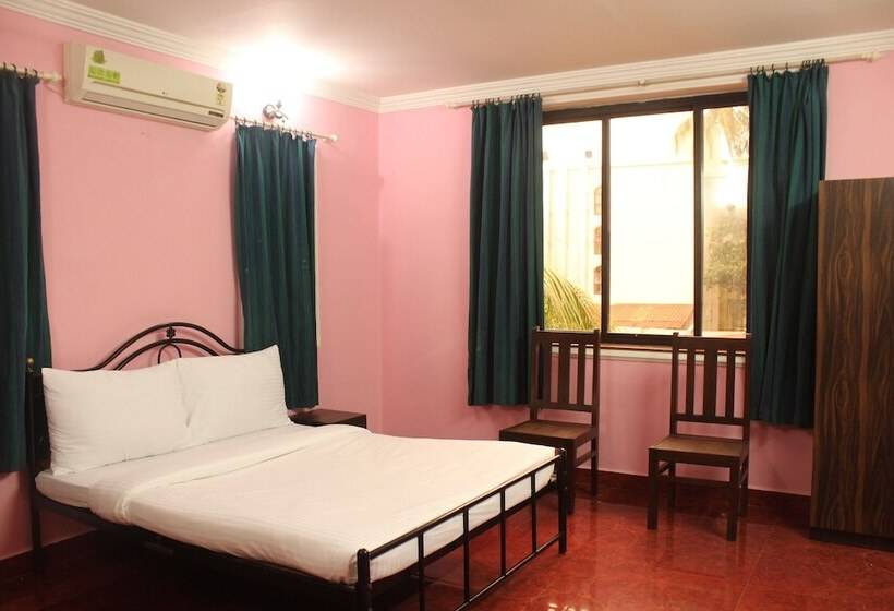 Hotel Oyo 6453 Studios Behind Kfc Calangute