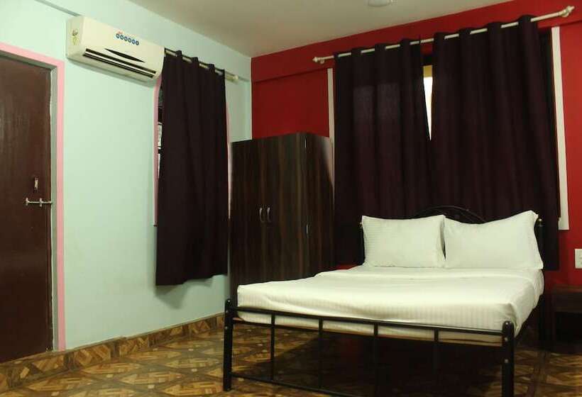 Hotel Oyo 6453 Studios Behind Kfc Calangute