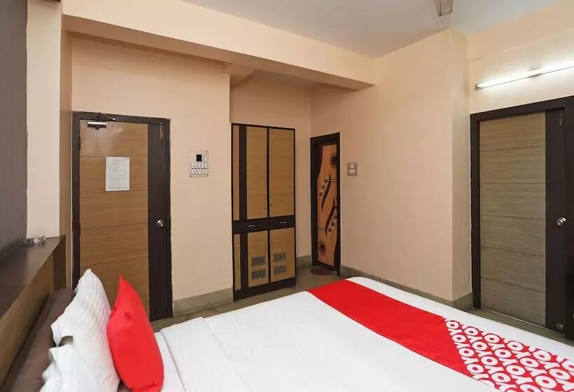 ホテル Oyo 6606 Seacom Inn Purbadiganta