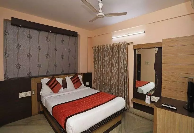 ホテル Oyo 6606 Seacom Inn Purbadiganta