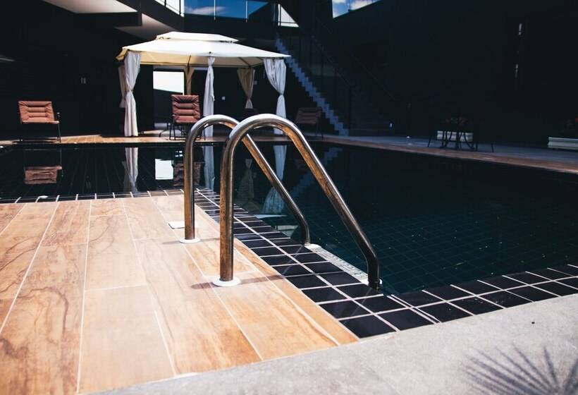 Summit Suítes Hotel Caçapava