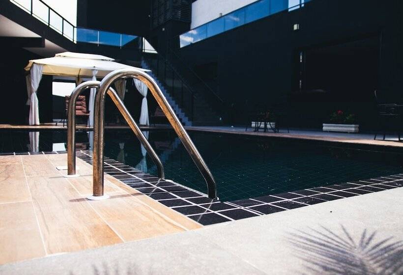 Summit Suítes Hotel Caçapava