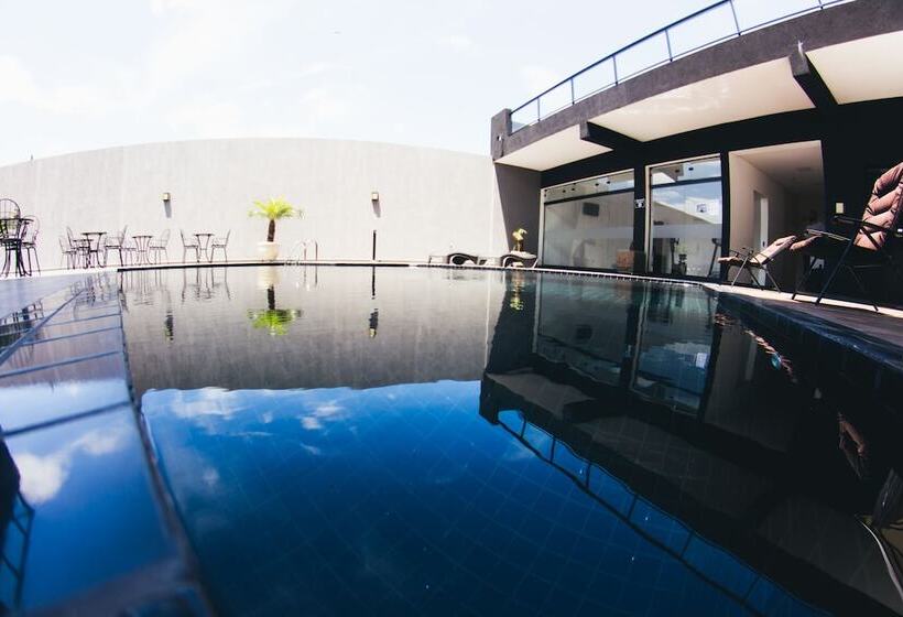 Summit Suítes Hotel Caçapava