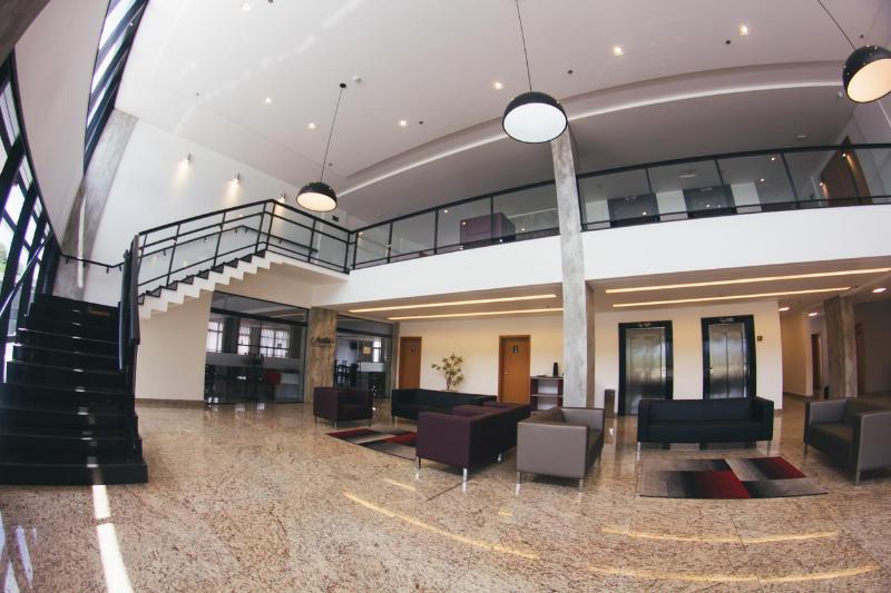 Summit Suítes Hotel Caçapava