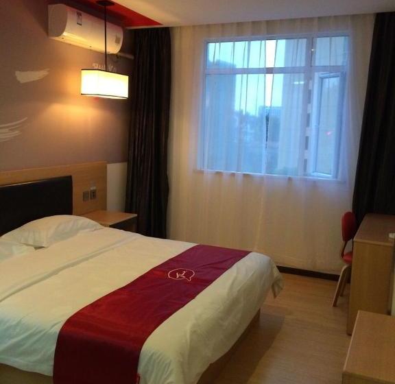 Thank Inn Chain Hotel Guangdong Shenzhen Longhua Qinghu Subway Station