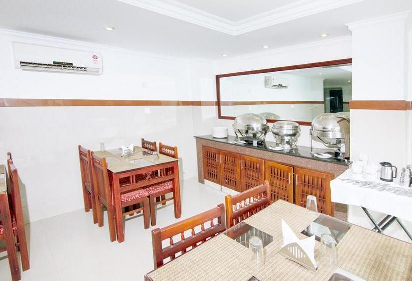 Fotos del hotel Capital O 15460 Centre Point:  4