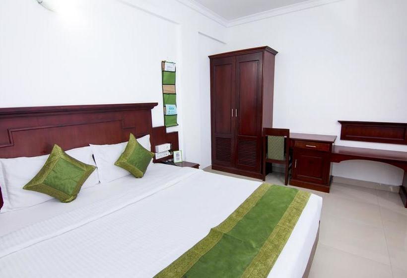 Fotos del hotel Capital O 15460 Centre Point:  15