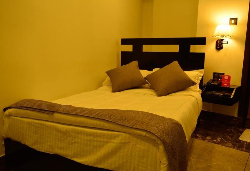 هتل Capital O 6645 Sapphire