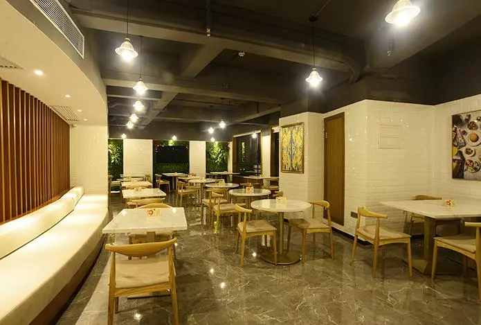 Starway Hotel Zhaoqin Qixingyan