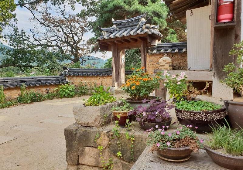 مبيت وإفطار Okyeon Jeongsa