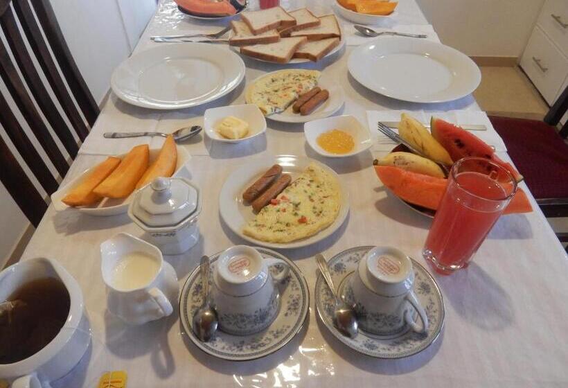 مبيت وإفطار Sisanda Residence