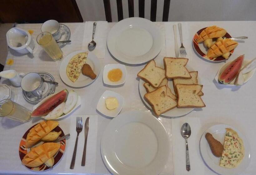 مبيت وإفطار Sisanda Residence