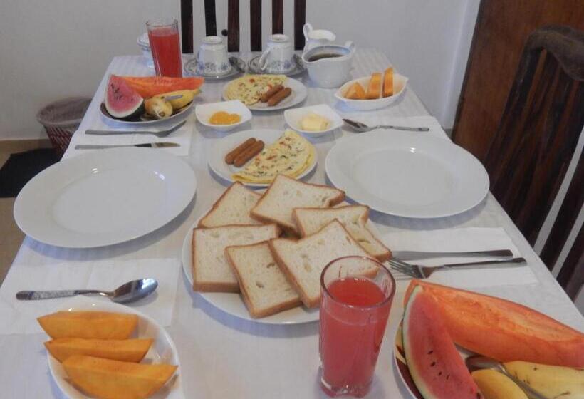 مبيت وإفطار Sisanda Residence