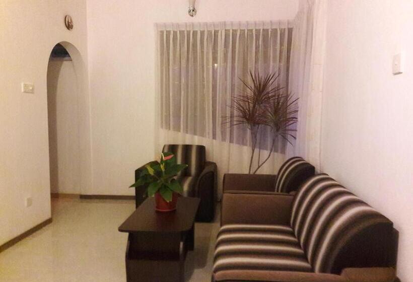 مبيت وإفطار Sisanda Residence