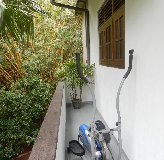 مبيت وإفطار Sisanda Residence