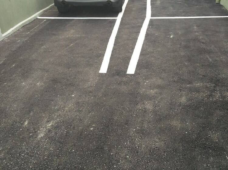 تختخواب و صبحانه Woodbrook On The Avenue